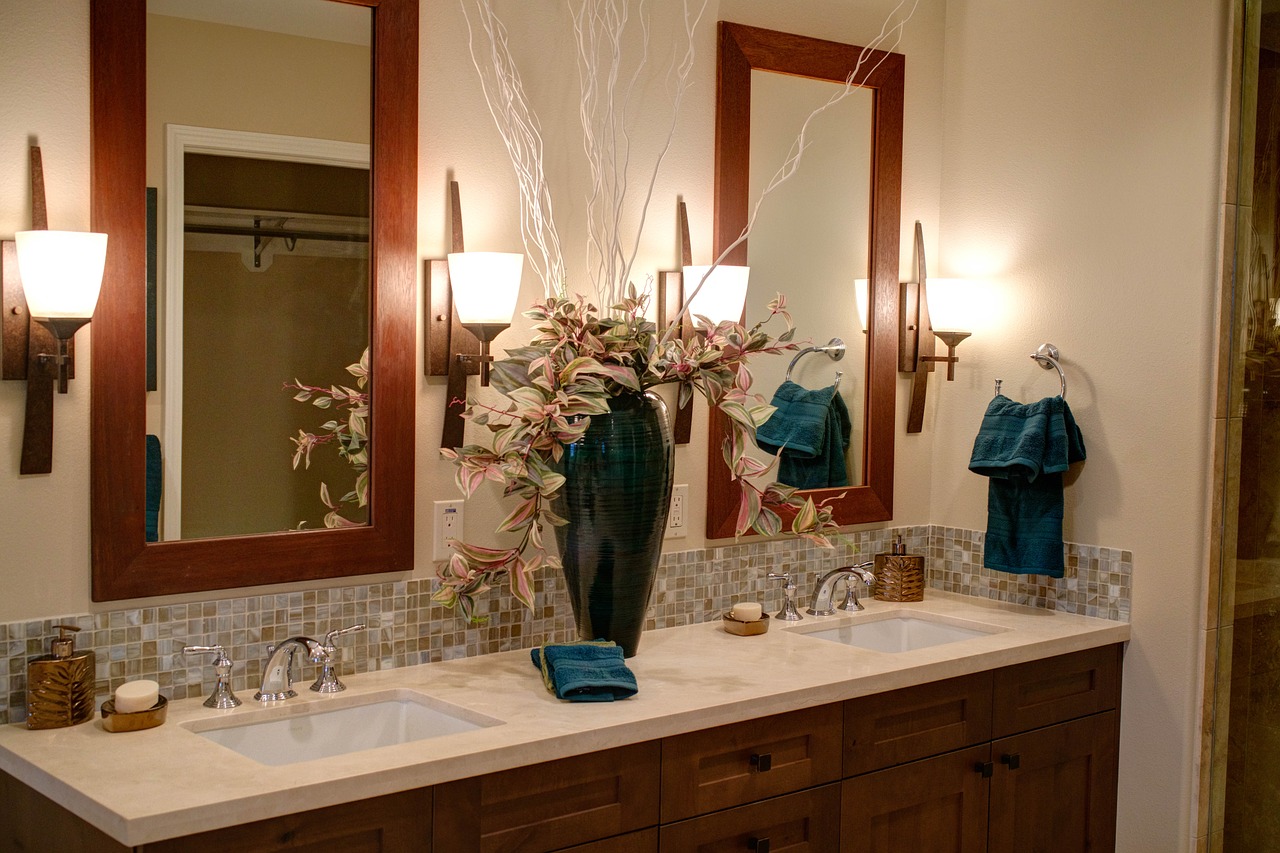 Nowoczesna łazienka: Proste linie, elegancja i nowoczesne rozwiązania.
